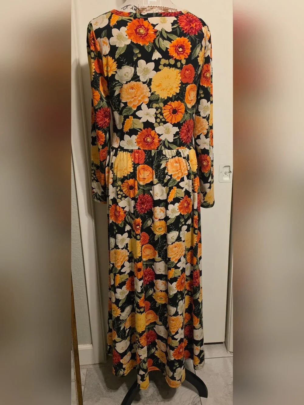Lularoe Ryane Floral Dress Size Medium Colorful Boho Cottagecore Modest